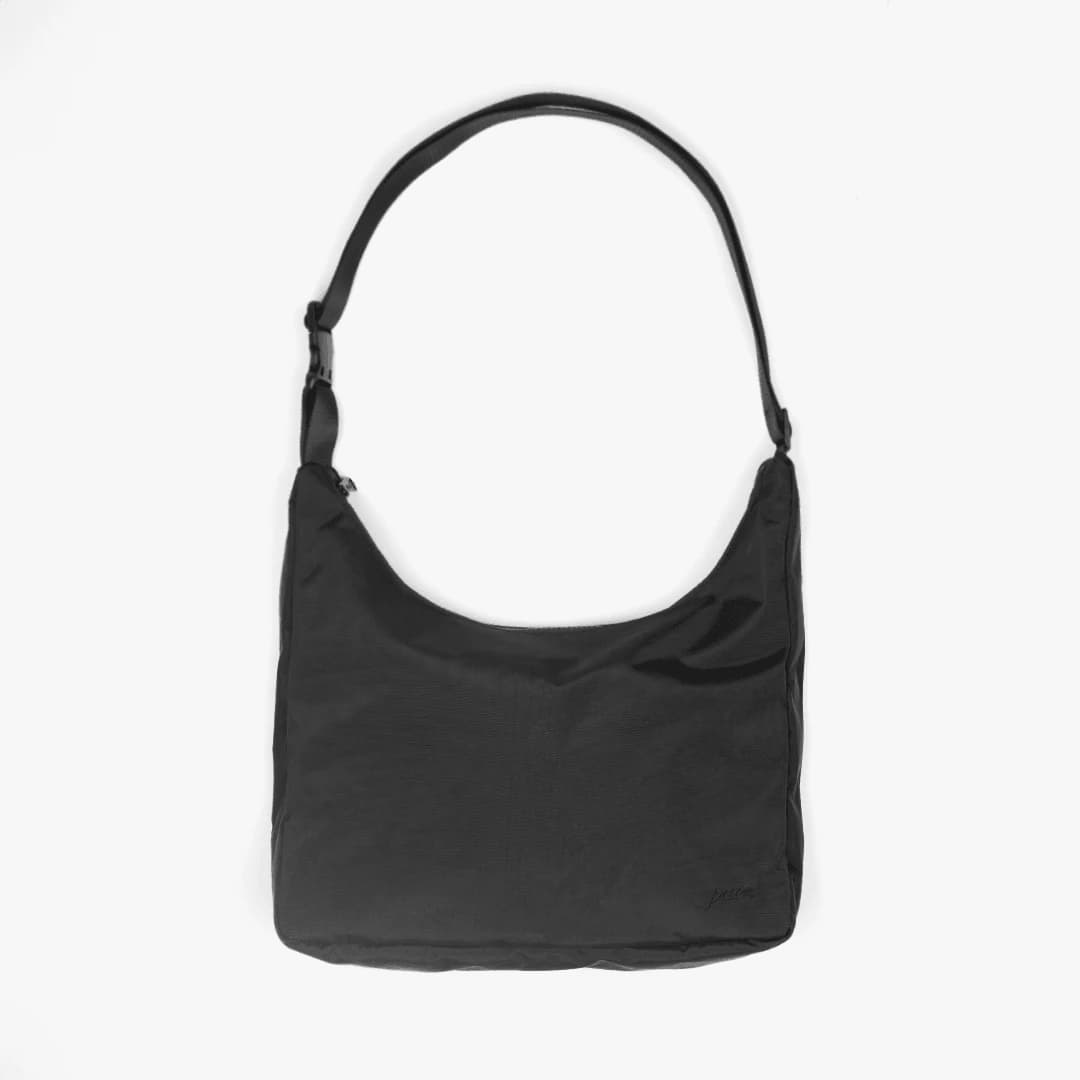 Medium Shoulder Bag 1