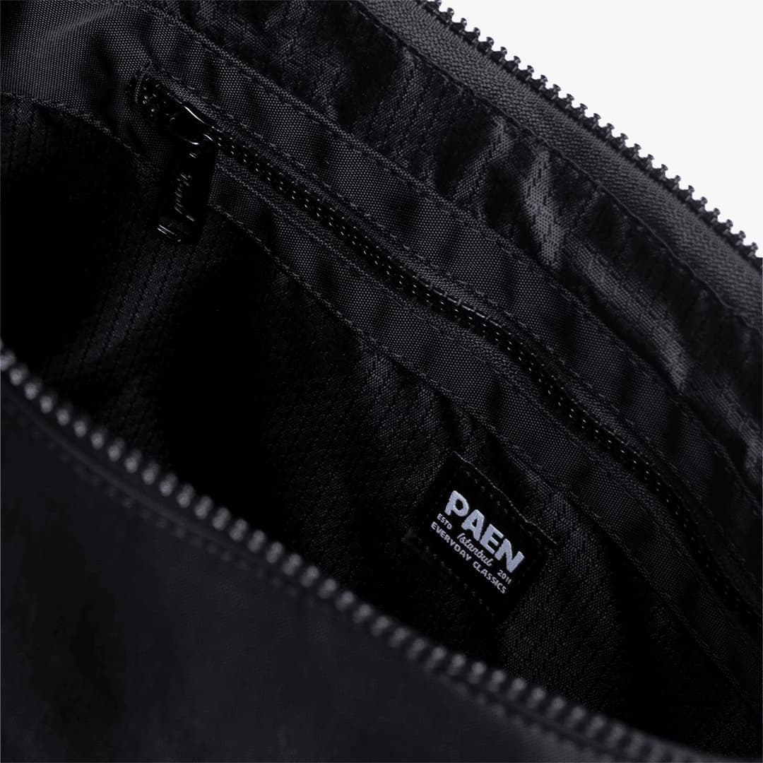 Medium Shoulder Bag 6